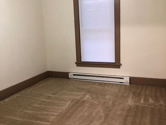 4th image of 711 W Main St #3W