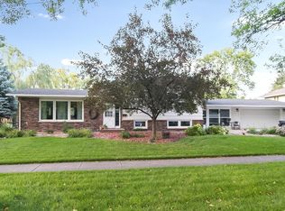 225 28th Ave N, Fargo, ND 58102