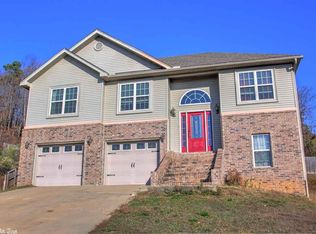 1016 Clinton Ct, Alexander, AR 72002