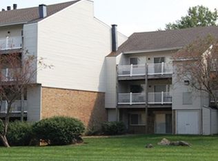 12 Sunny Meadow Ct APT 102, Baltimore, MD 21209