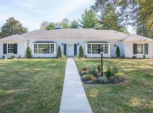 2405 Merrick Rd, Indian Hills, KY 40207