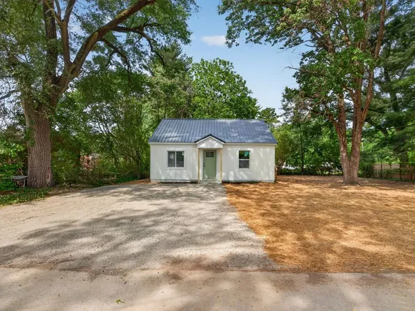 408 3rd Ave N, Baxter, TN 38544