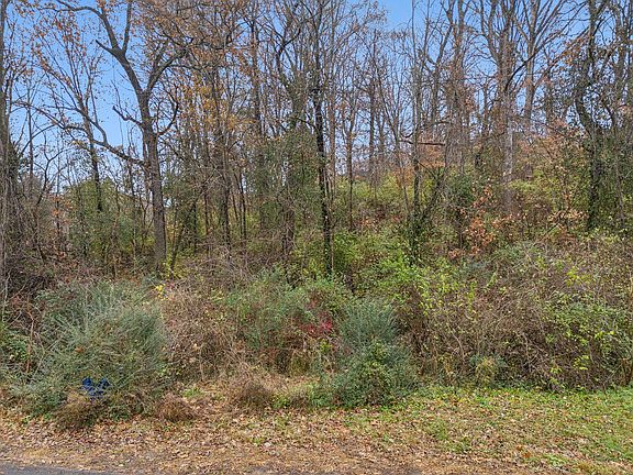 4th image of 4824 Foley Dr