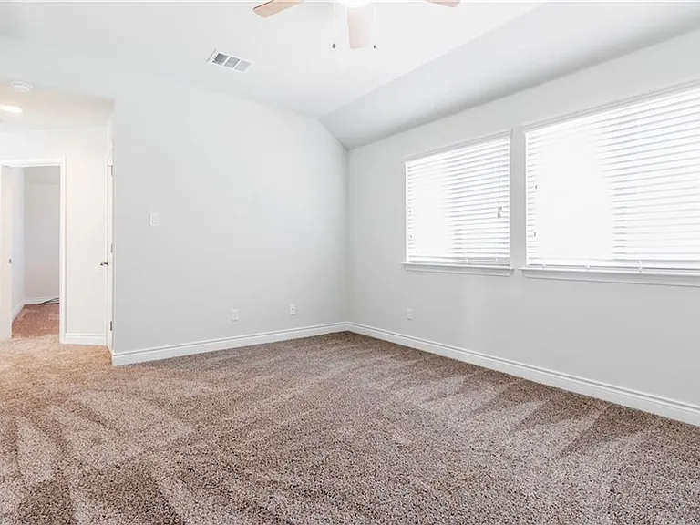 2104 Pindos Pony Way — Photo 18