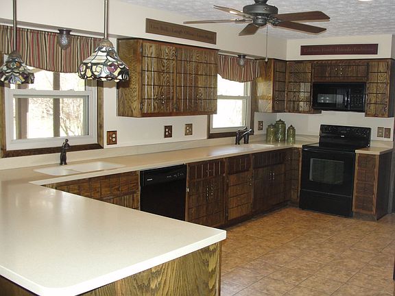 Double sinks solid surface