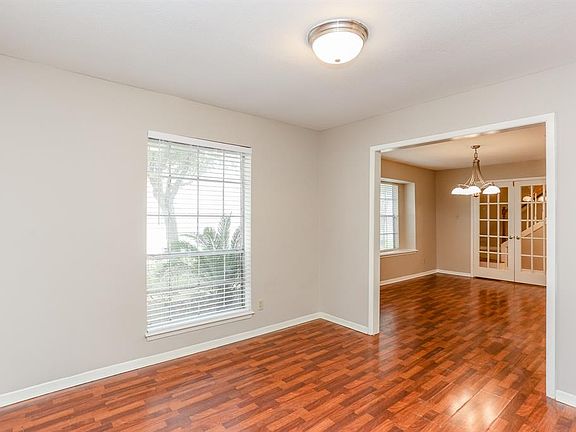 5th image of 1127 Austin Colony Dr