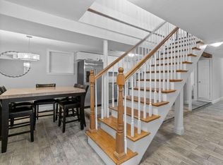 98 Elm St, Somerville, MA 02144