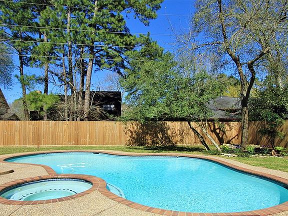 4th image of 3507 Sycamore Shadows Dr