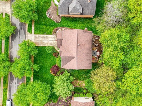 645 Ulverston Dr, Columbus, OH 43230