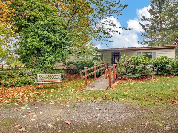 6105 284th Street NW, Stanwood, WA 98292