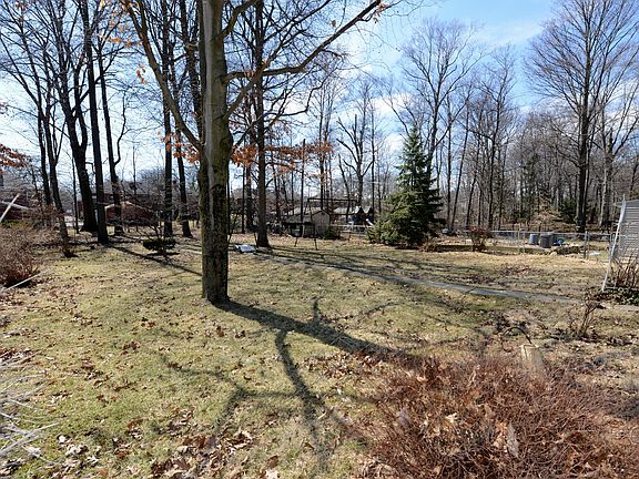 2nd image of 659 Glenmont Ave