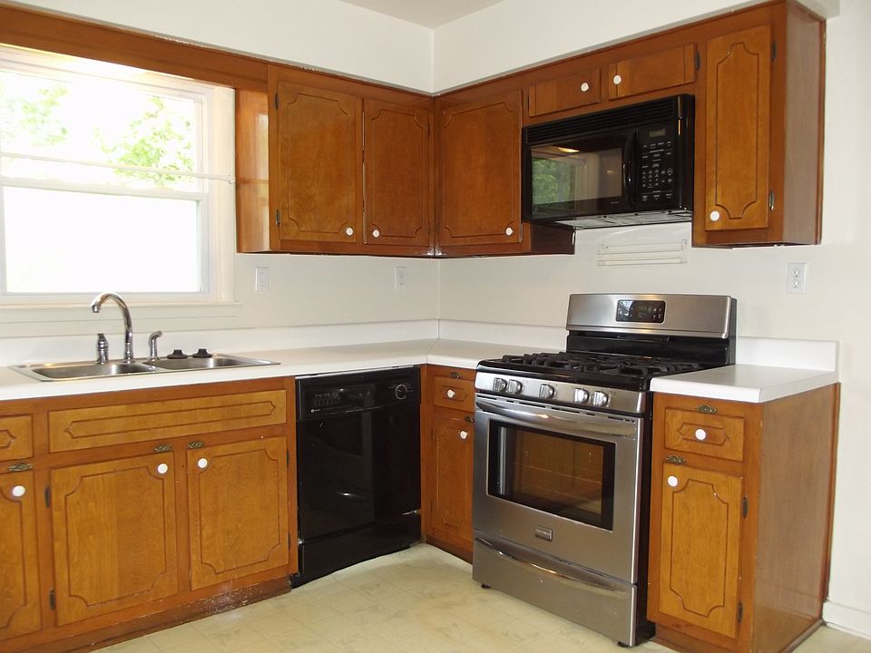 1st image of 4113 Forresthills Dr