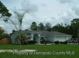 8070 Madrid Rd, Weeki Wachee, FL 34613