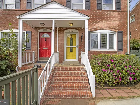 3112 S Hayes St, Arlington, VA 22202