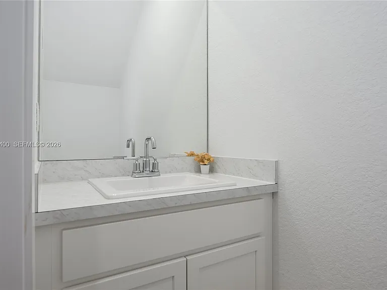 844 NW 3rd Way #844 — Photo 7