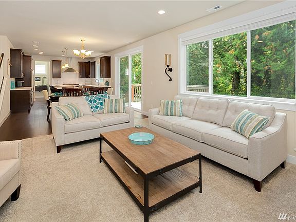 5th image of 22530 Locust Way