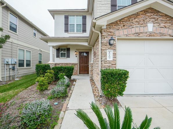 16102 Limestone Lake Dr