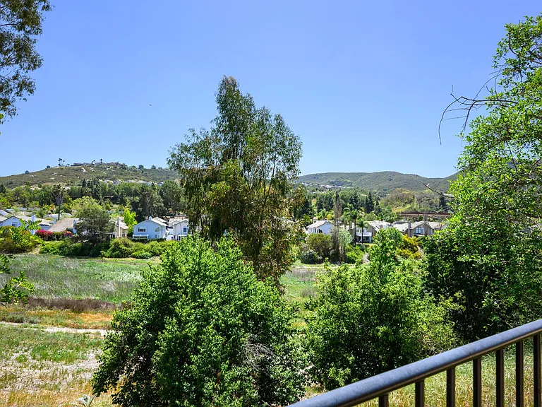 11718 Windcrest Ln — Photo 38