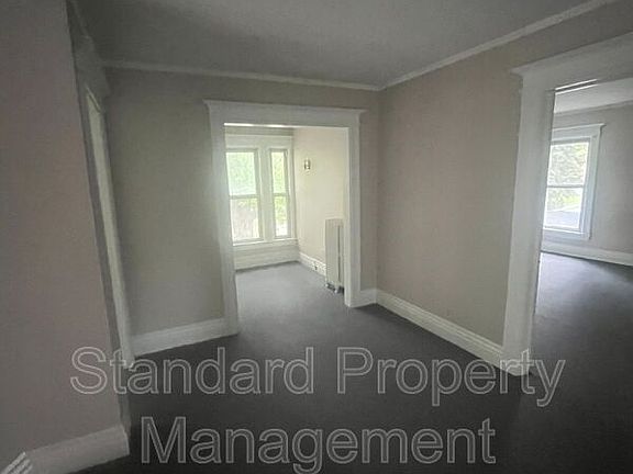 4th image of 293 Dartmouth St