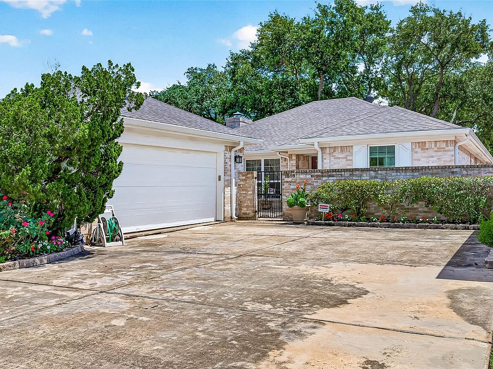 1st image of 1518 Locke Ln