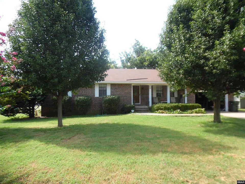 1st image of 207 Martin Dr