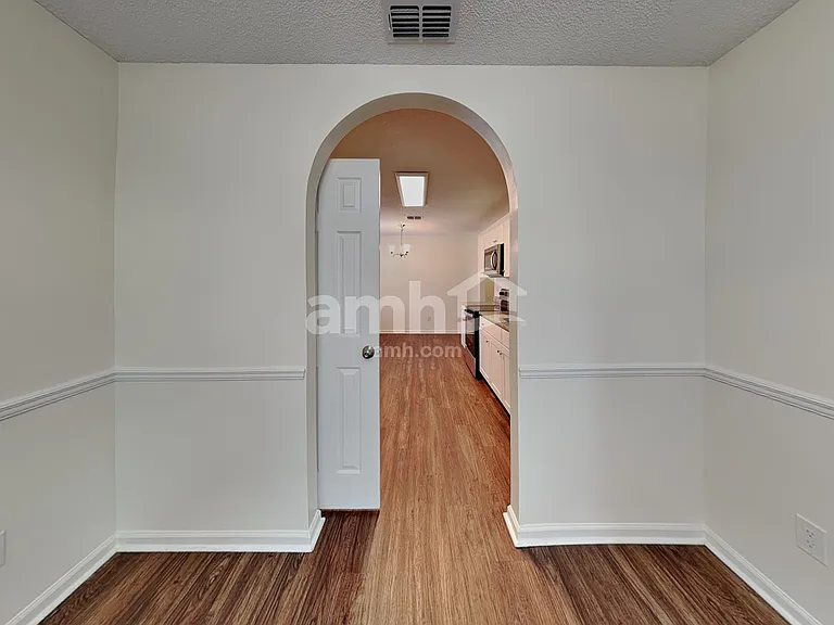 7546 Fawn Lake Dr N — Photo 5