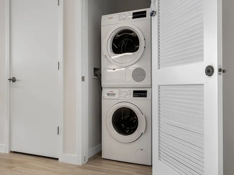 Washer/Dryer