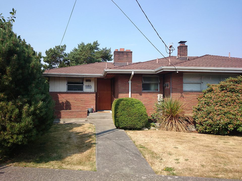 2nd image of 7141 Fauntleroy Way SW
