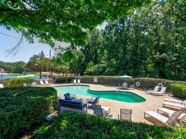 4001 Lakemont Dr #13H