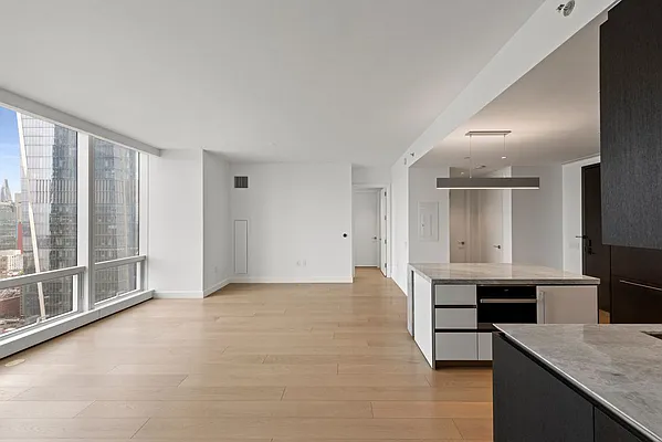 Rented by Nest Seekers International | media 17