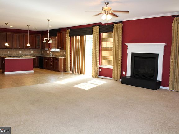 4th image of 300 Talamore Dr