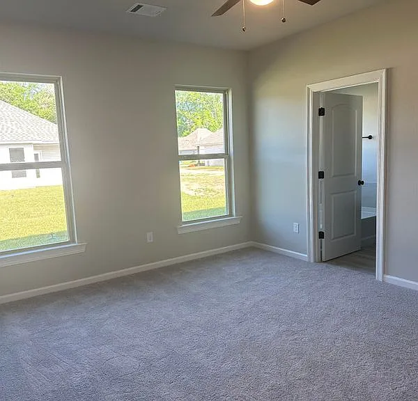 25717 Raines Ave — Photo 2