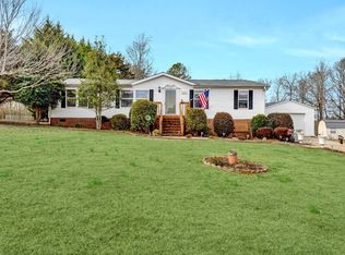 621 Courtland Way, Greer, SC 29651