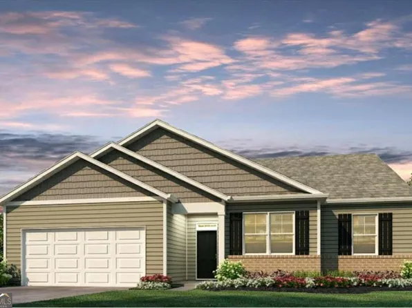 559 Logging Hill Dr, Richmond Hill, GA 31324