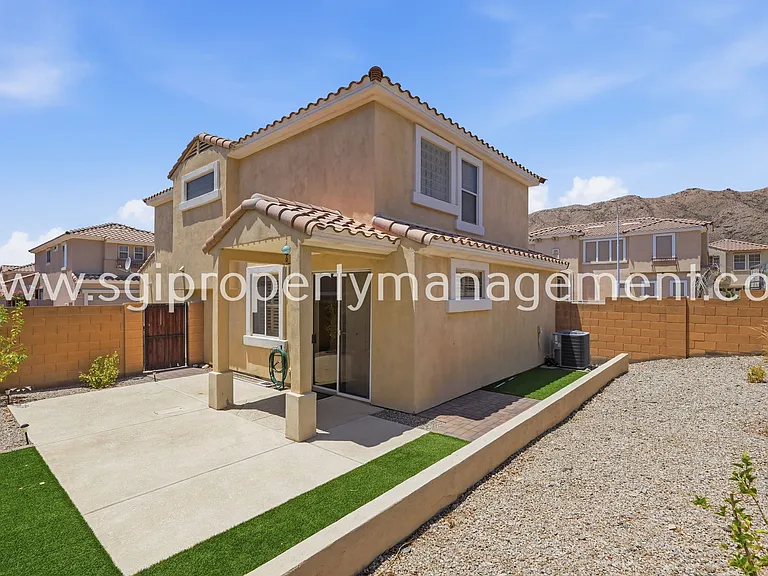 115 W Mountain Sage Dr — Photo 38
