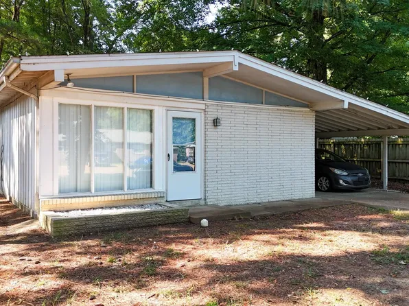 408 Church St, Martin, TN 38237