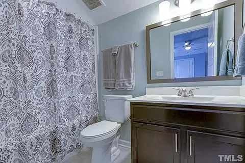 1232 Brown Velvet Ln — Photo 24