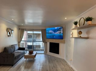5500 Owensmouth Ave APT 217, Woodland Hills, CA 91367