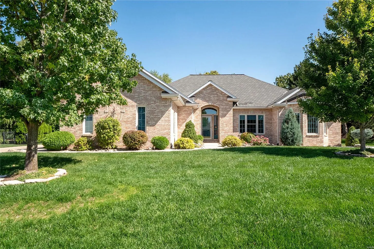 2 Fox Mill Dr photo 1