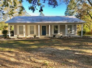 3017 Airport Rd, Crestview, FL 32539