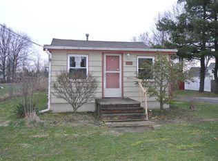 38966 E River Rd, Elyria, OH 44035