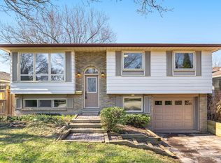 142 Osborne Cres NW, Oakville, ON