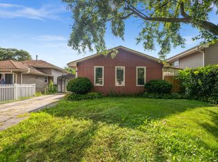 0S064 Calvin Ct, Winfield, IL 60190