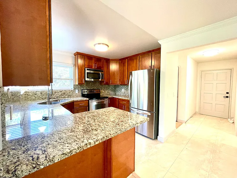 6 Alpine LLC — Photo 15