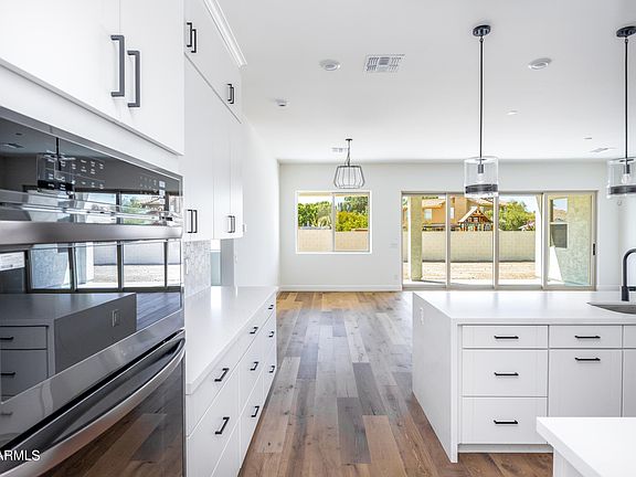 4th image of 7583 W GELDING Drive