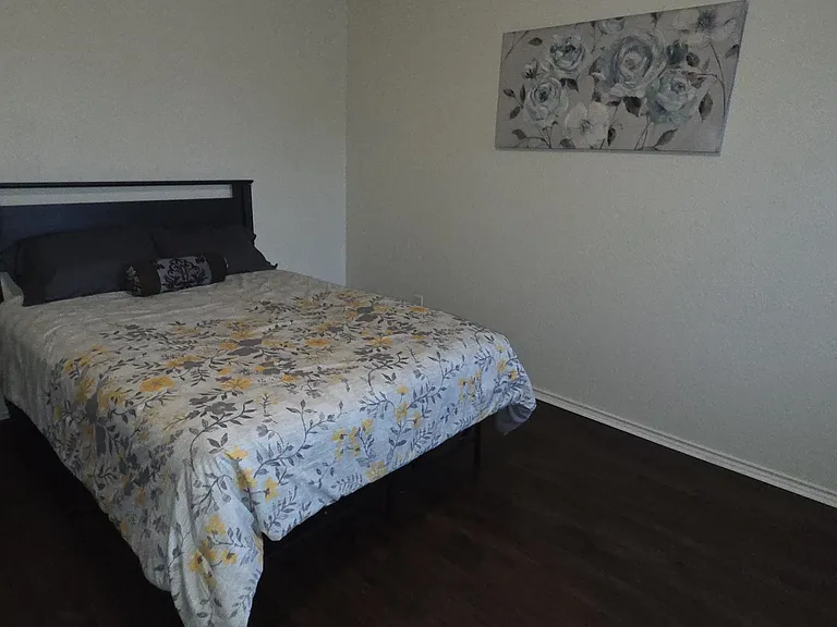 Second Floor - Room #2 with Queen size bed