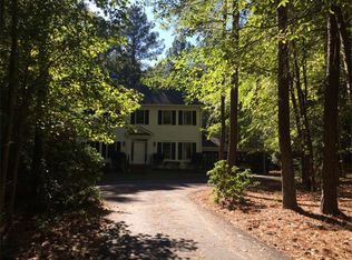 7077 Yacht Club Dr, Acworth, GA 30102