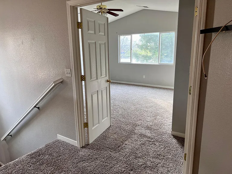 Entrance to Master Bath