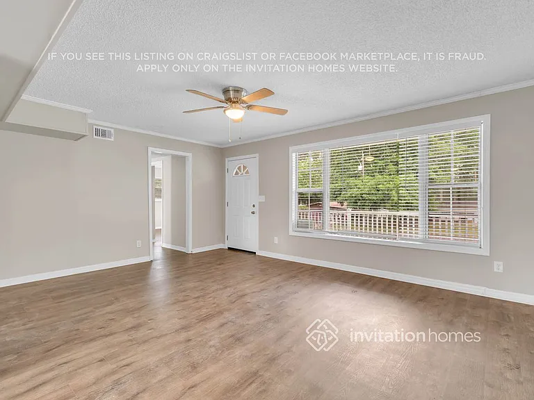 8061 Delaroche Dr — Photo 8