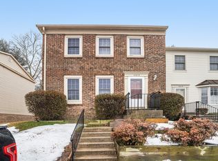 10213 Heron Pond Ter, Burke, VA 22015